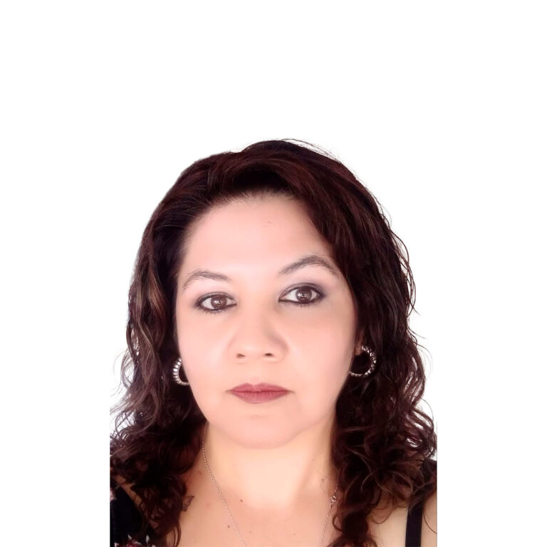PATRICIA LLERENA1 768x768