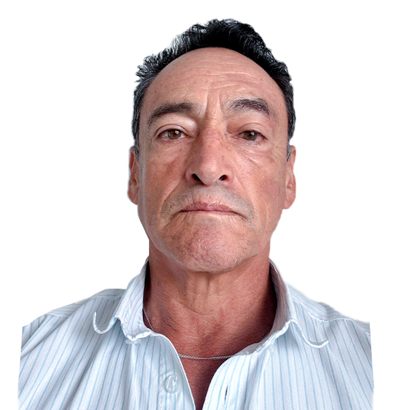 28 Jorge Edison Parreno Choez